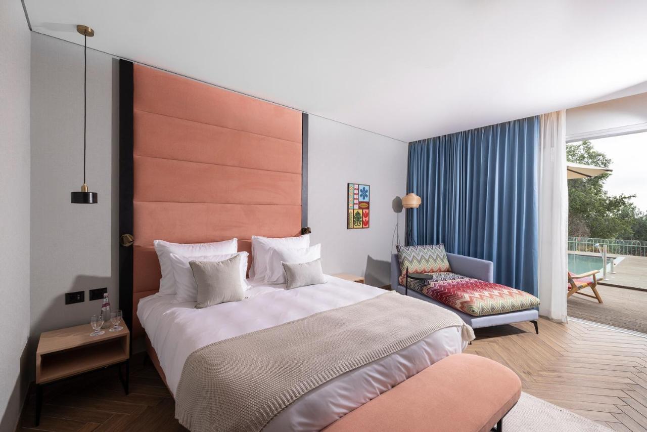 Almond Hotel - Adults Only Neve Ilan Dış mekan fotoğraf