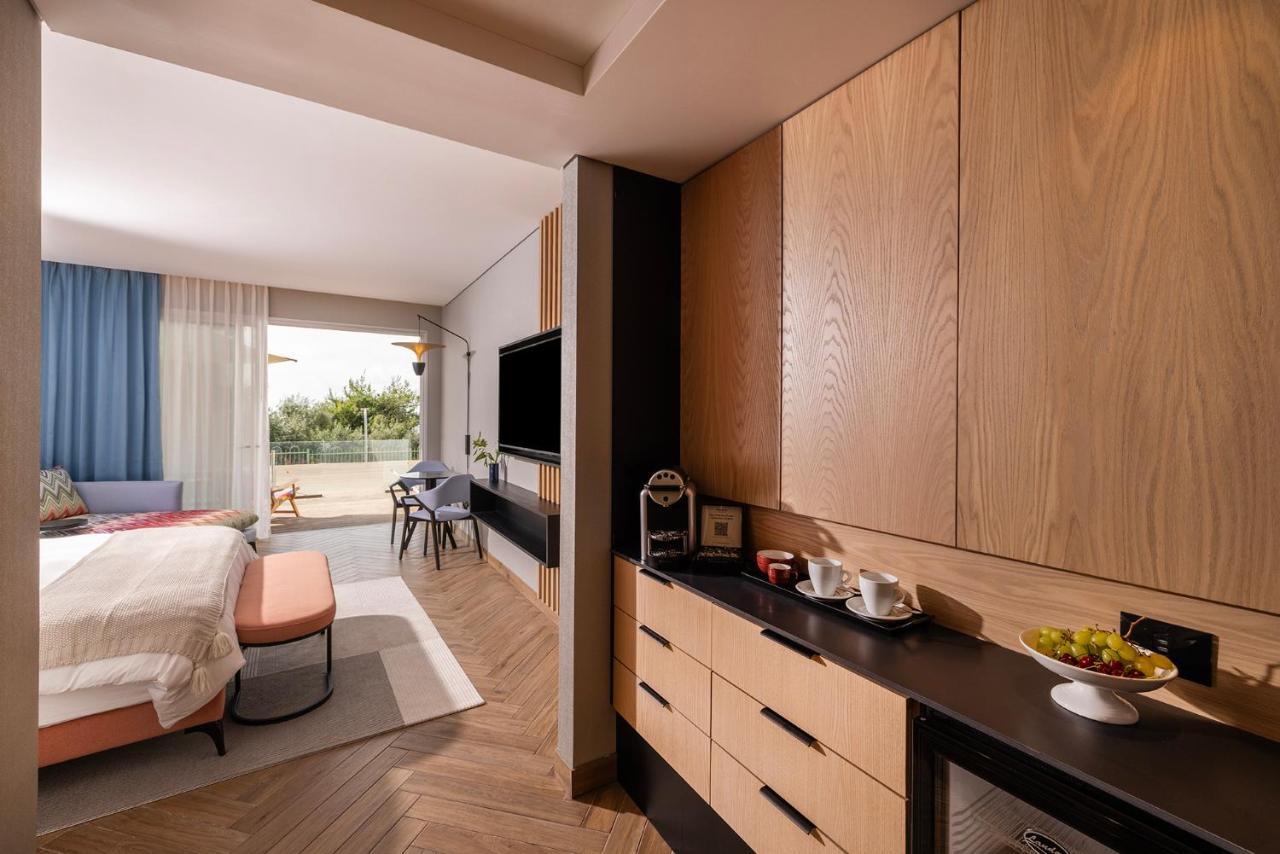 Almond Hotel - Adults Only Neve Ilan Dış mekan fotoğraf