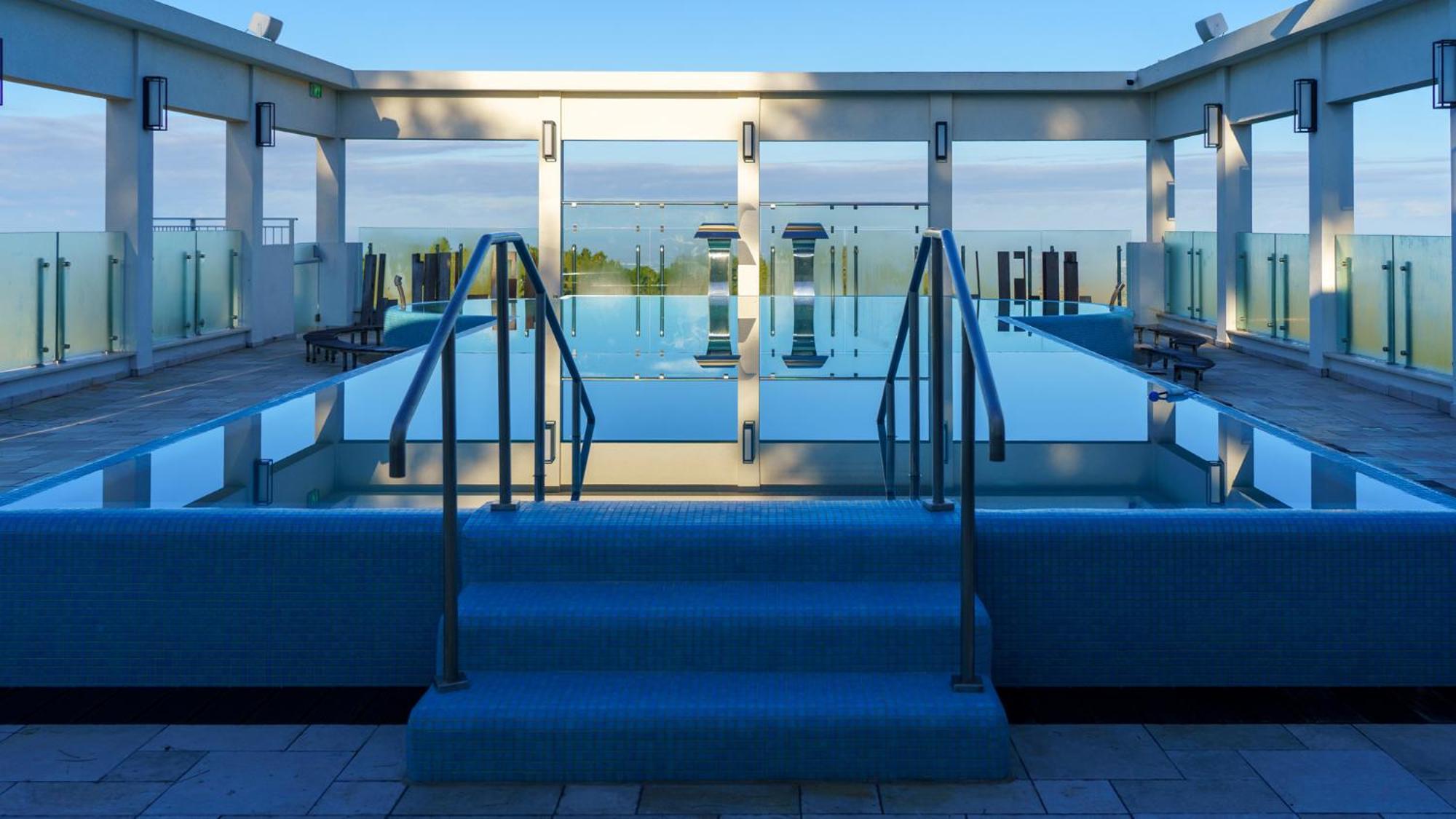 Almond Hotel - Adults Only Neve Ilan Dış mekan fotoğraf